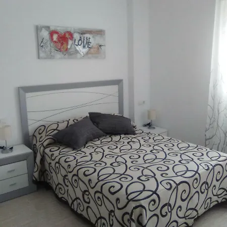 아파트 Marina Dor. 1ª Linea Planta 8. Precioso. 6 Adultos + 1 Bebe 오로페사델마르